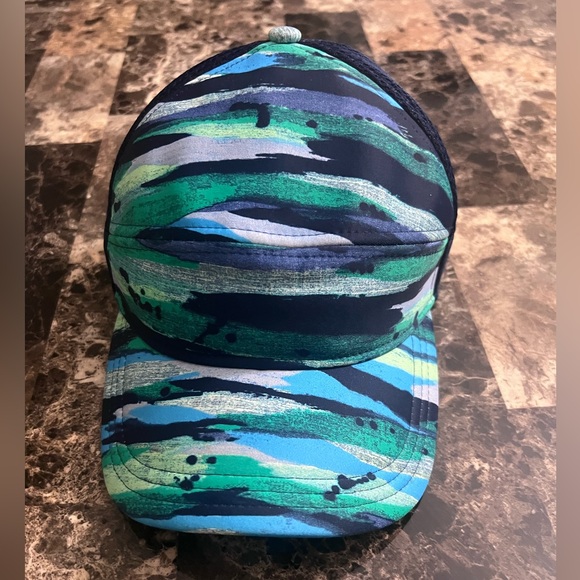 LULULEMON HAT SNAPBACK 5 PANEL TRUCKER BLUE MESH CAP ONE SIZE EUC - Picture 2 of 11